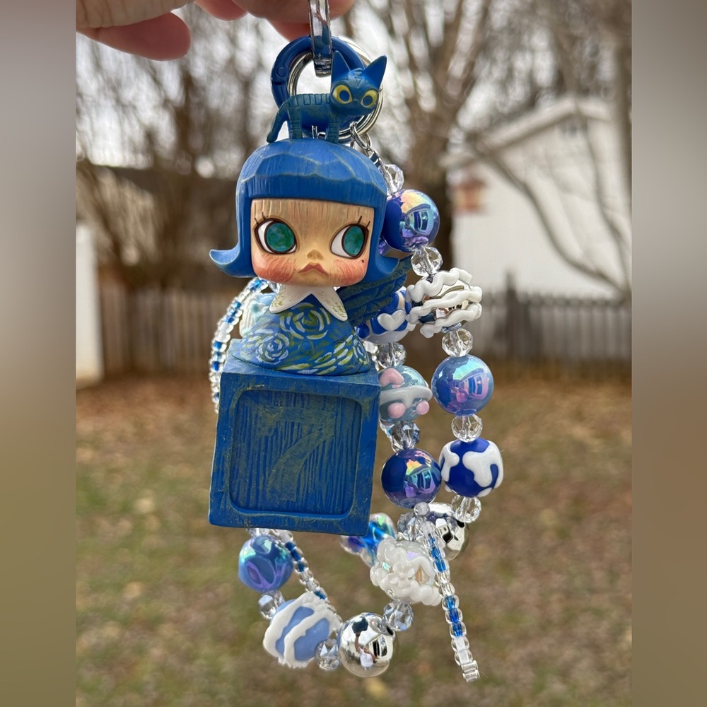 PopMart Molly Bg/Phone charm